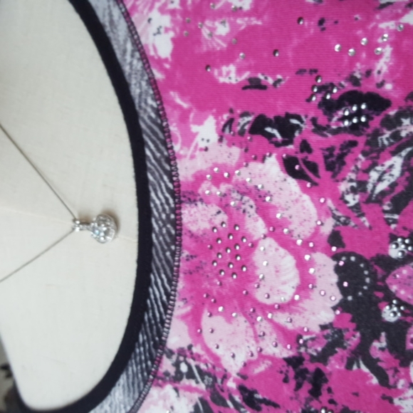 LAURA ASHLEY ♡ Gorgeous Black|Pink|White|Gray Embellished Bling Floral Top XL - Picture 12 of 17